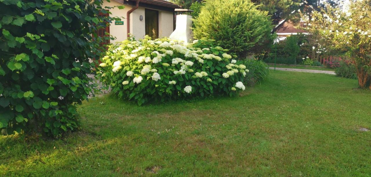Gites Les Grandes Voies - Cle Vacances Le Ménil Exterior foto